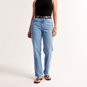 Abercrombie and fitch mid rise straight jeans